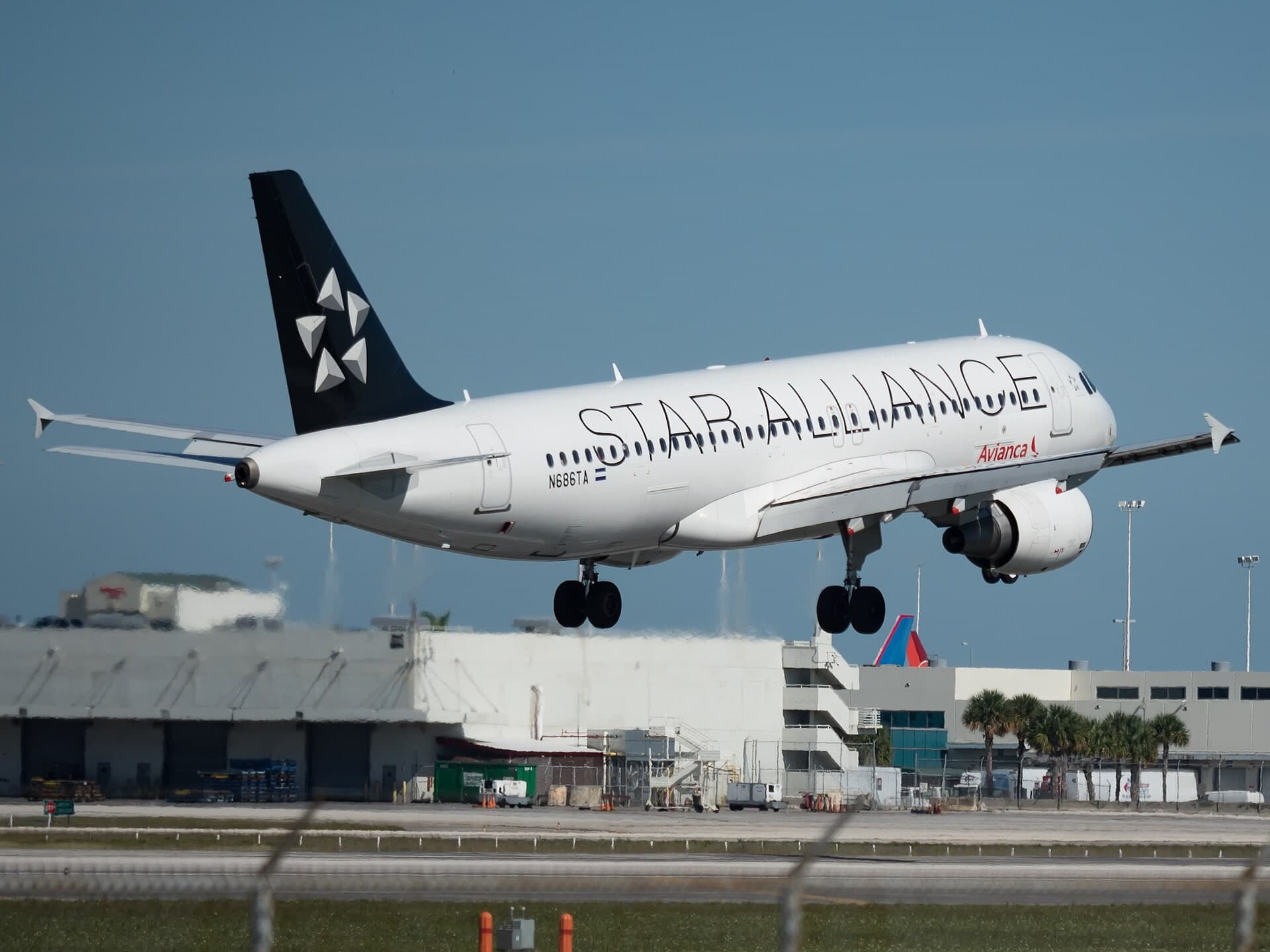 N686TA — Airbus