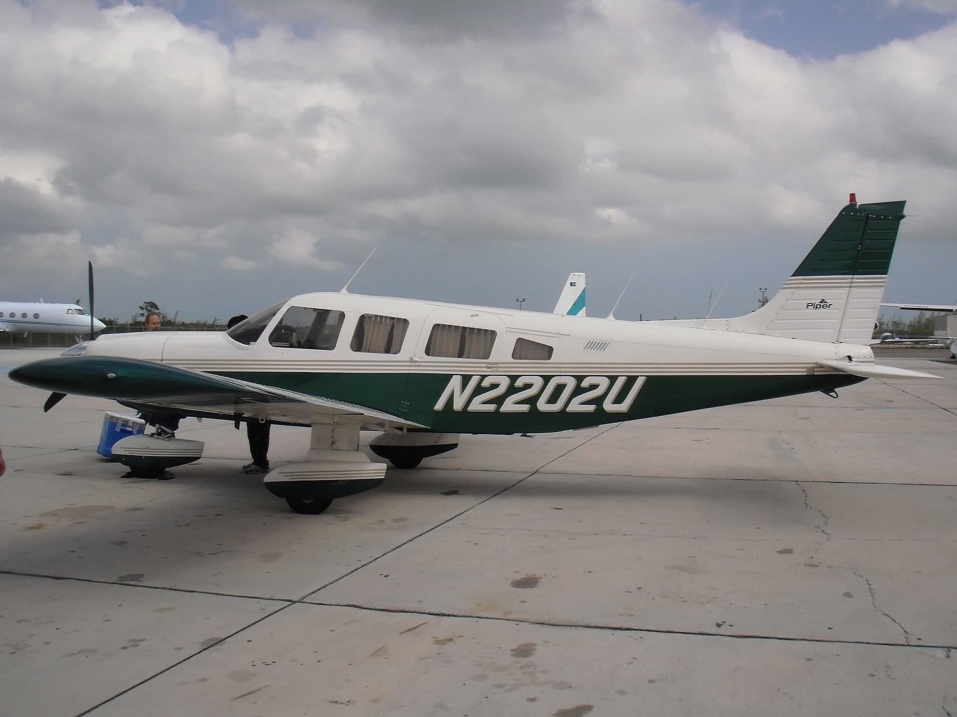 N2202U — Piper