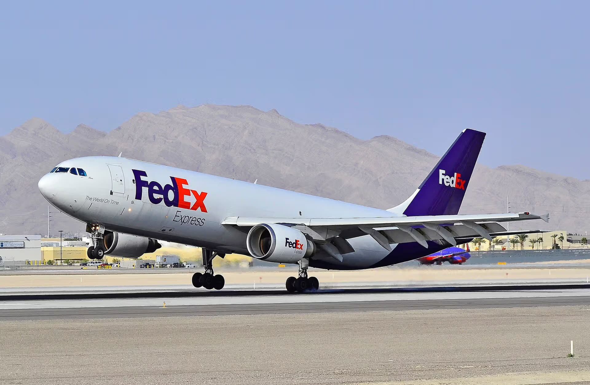 N686FE — Airbus