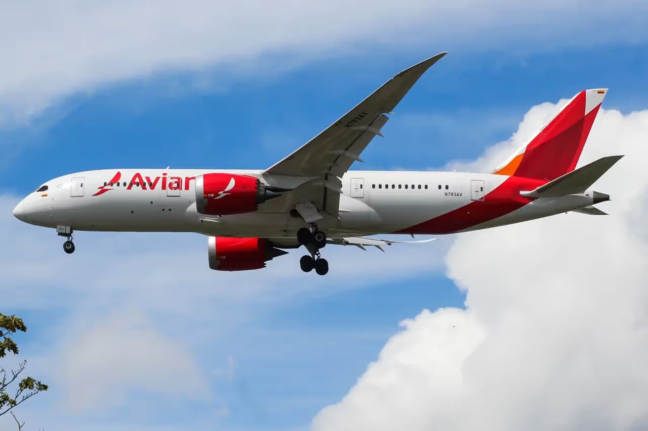 N783AV — Boeing