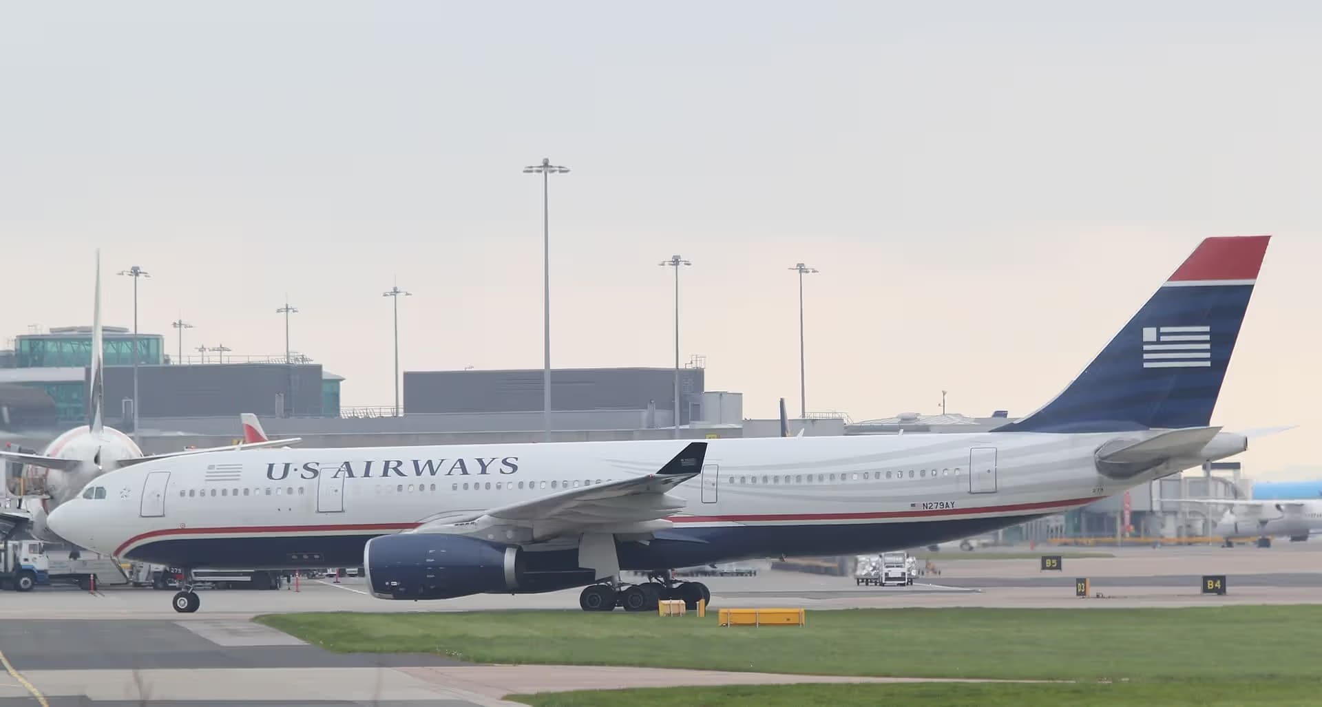 N279AY — Airbus