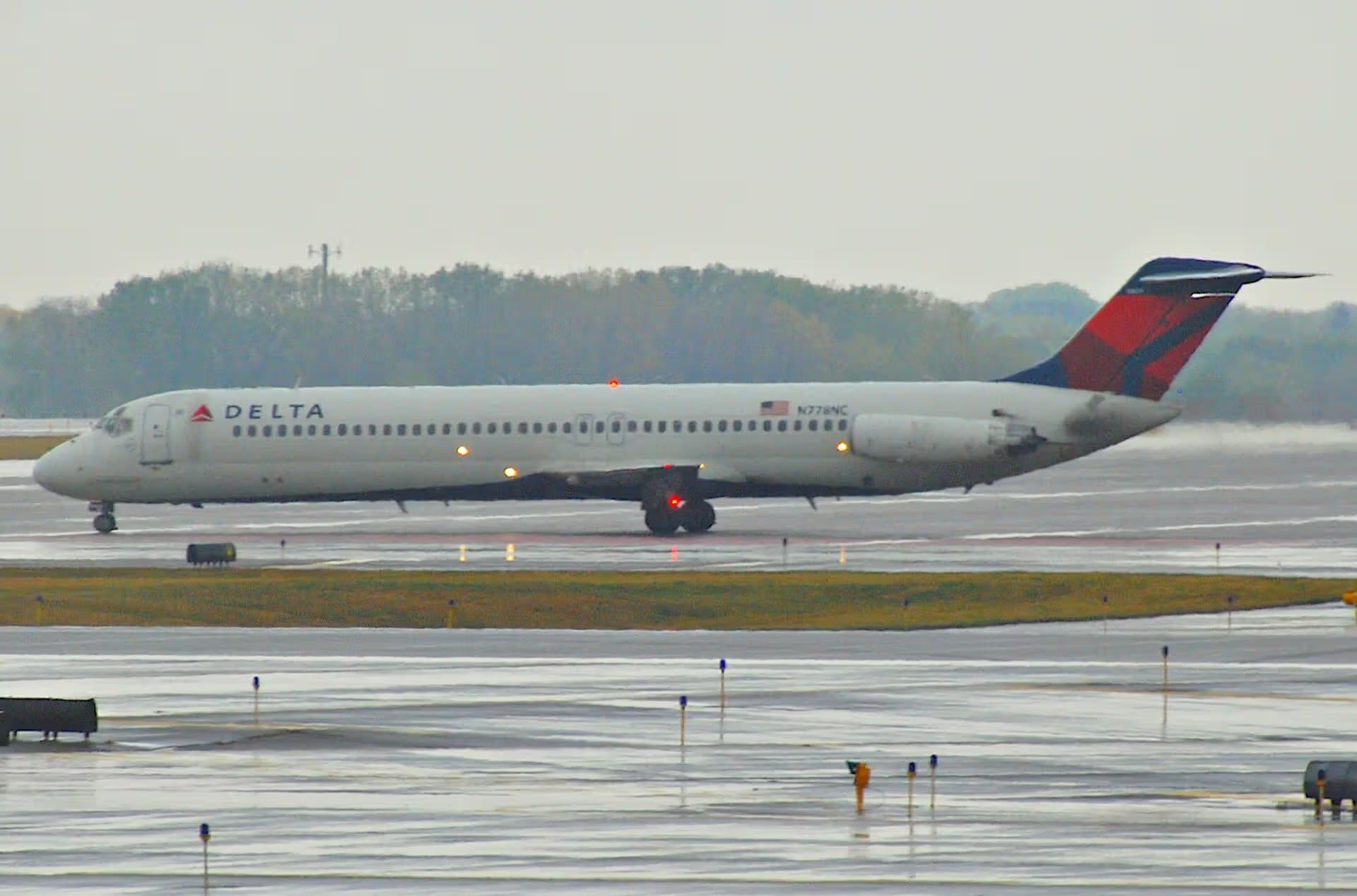 N778NC — Douglas