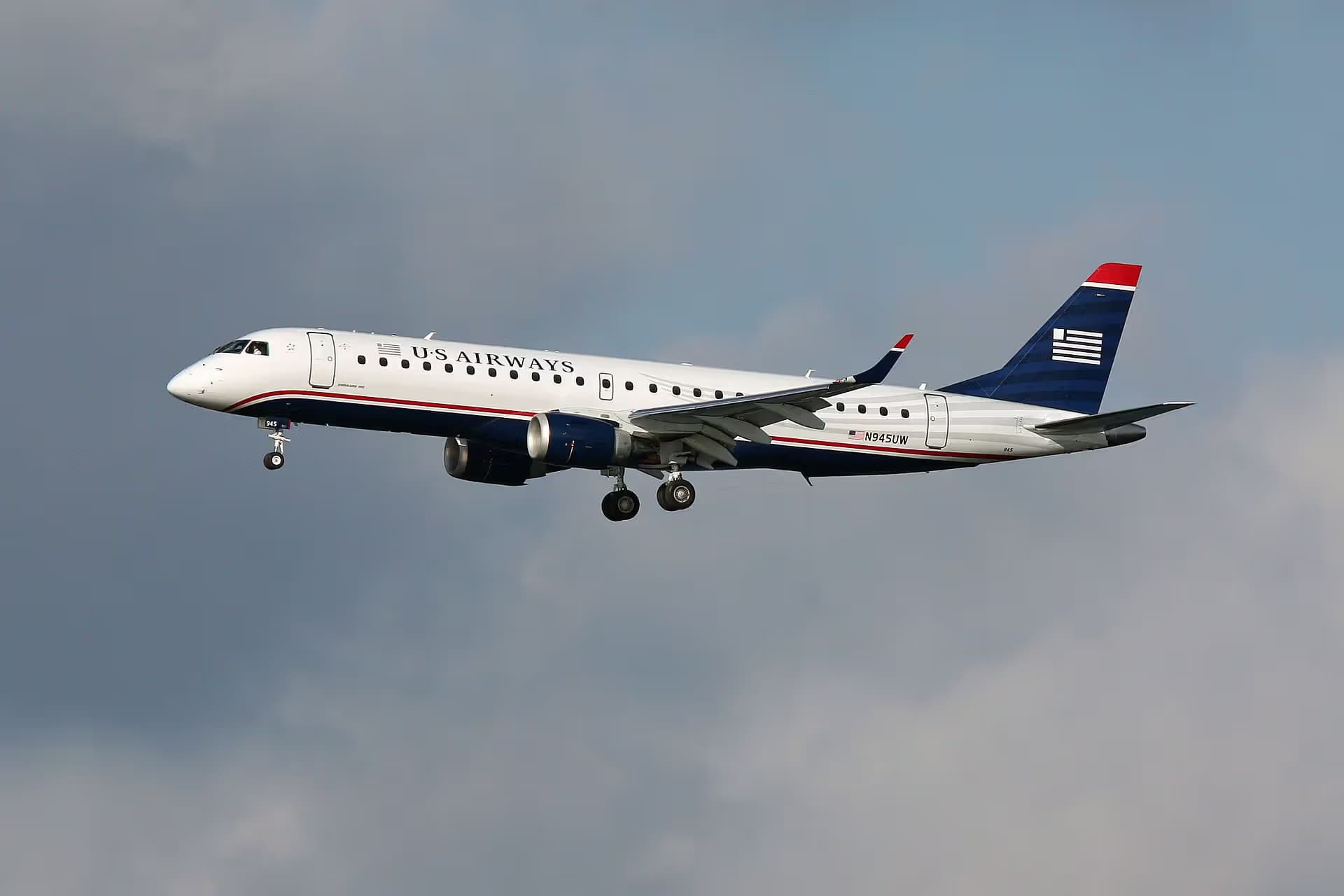 N945UW — Aircraft