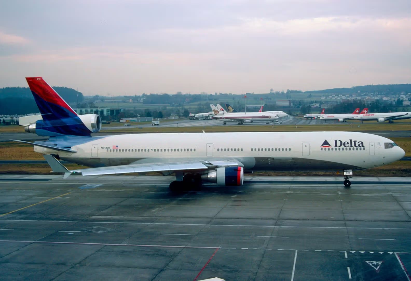 N813DE — Lockheed