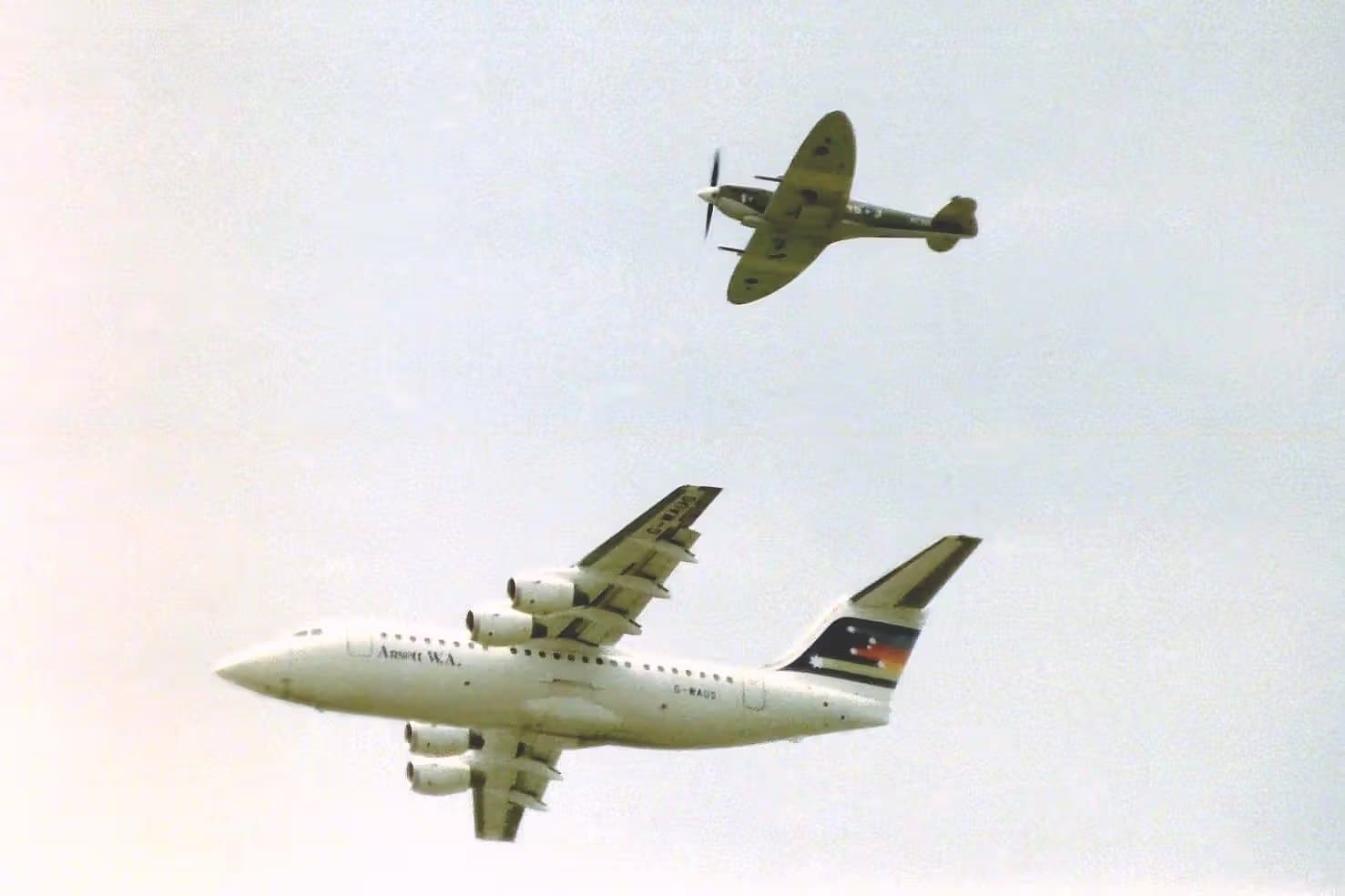 Unidentified — Warbird