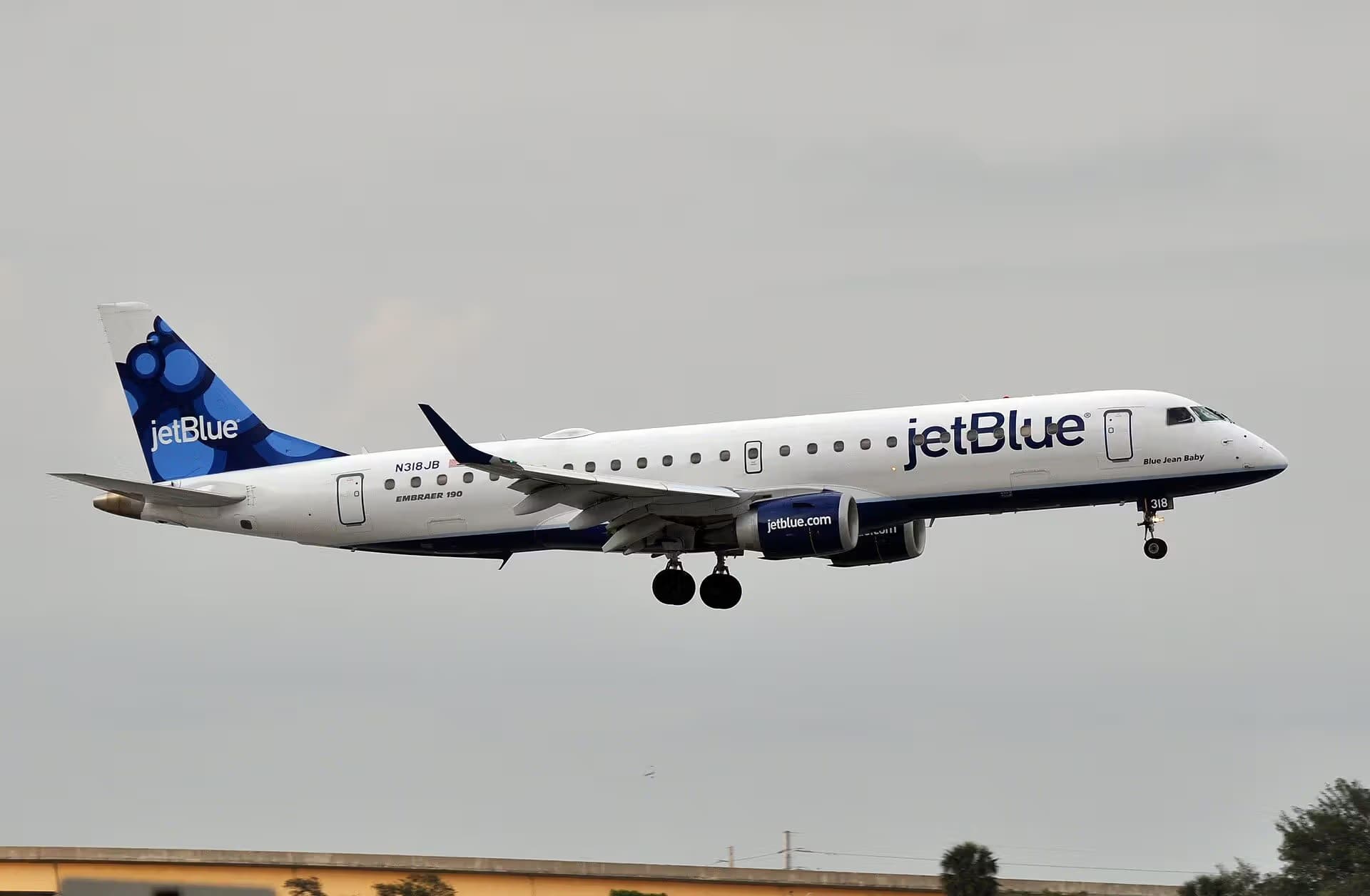 N318JB — Embraer