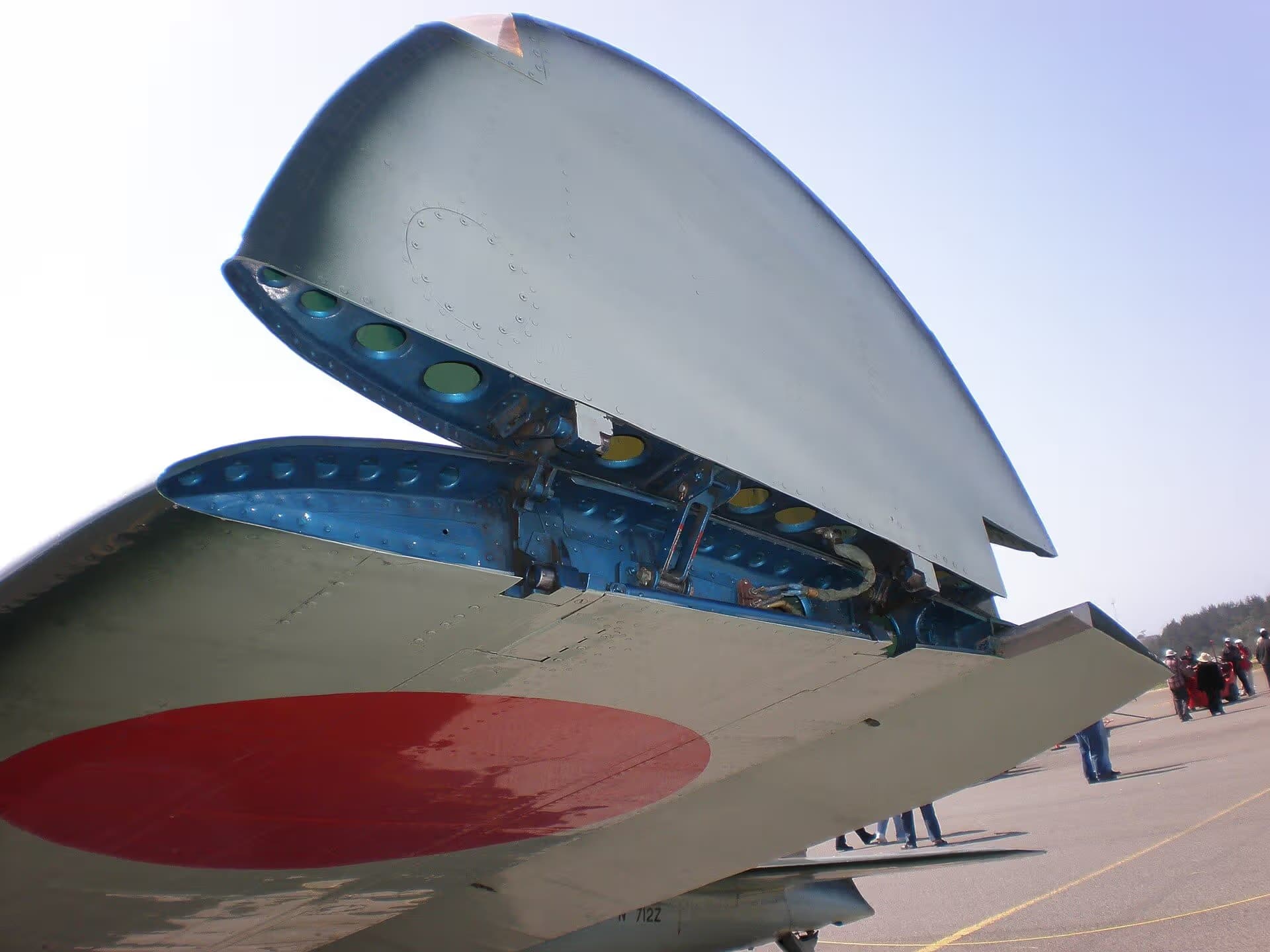 Unidentified — Warbird