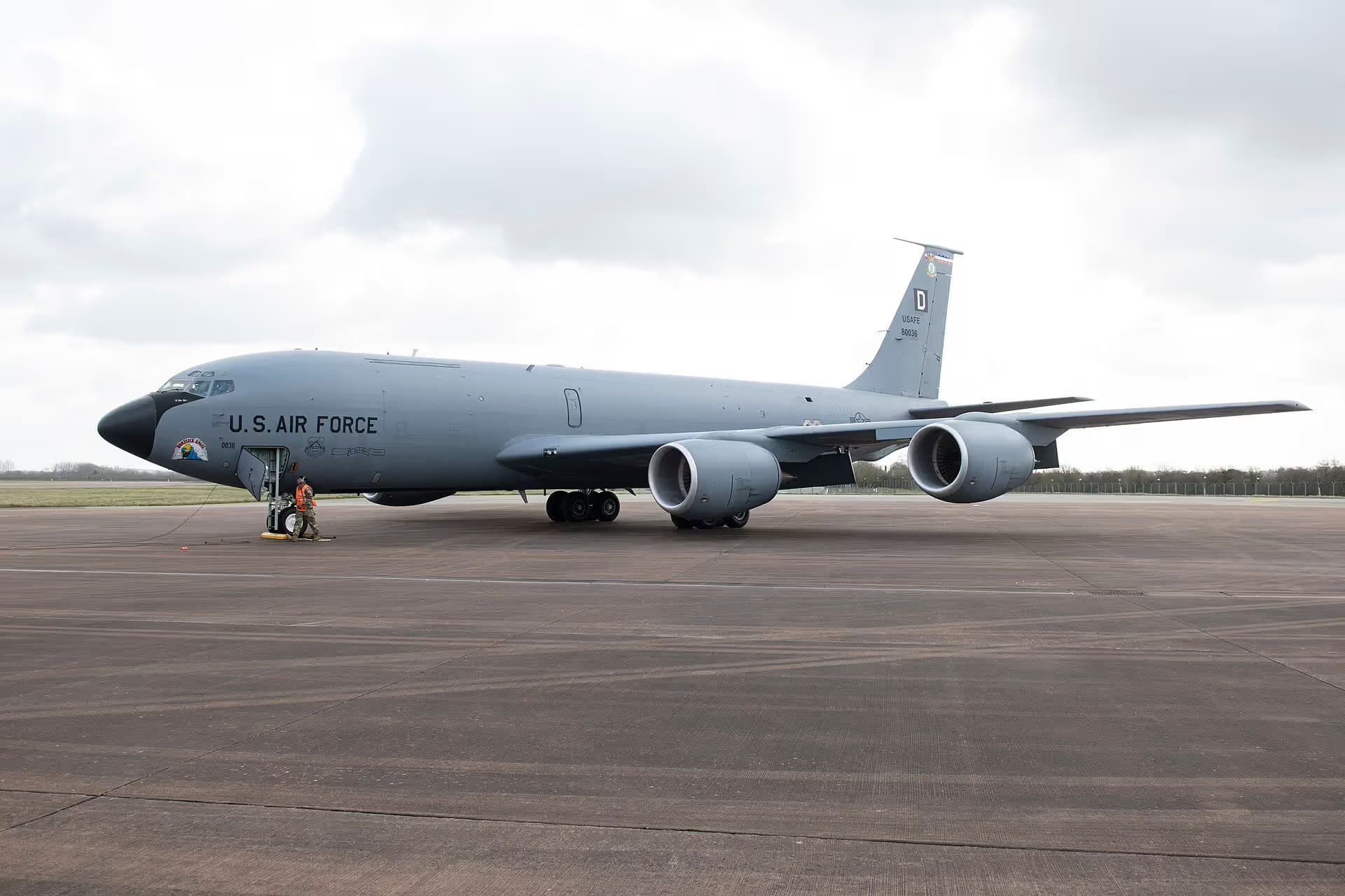 Unidentified — Boeing