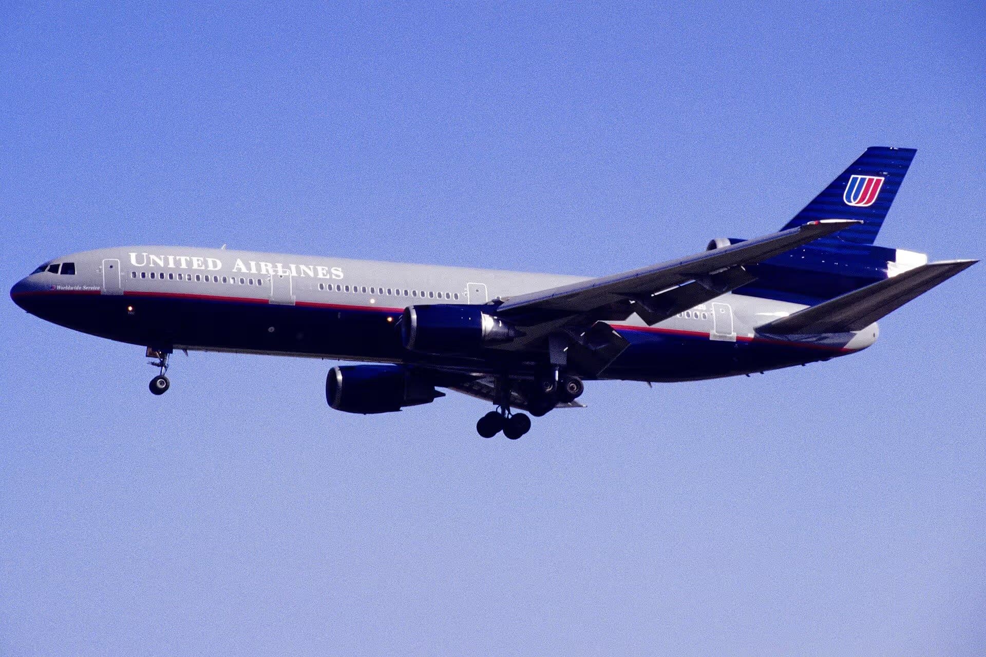 N1852U — Aircraft