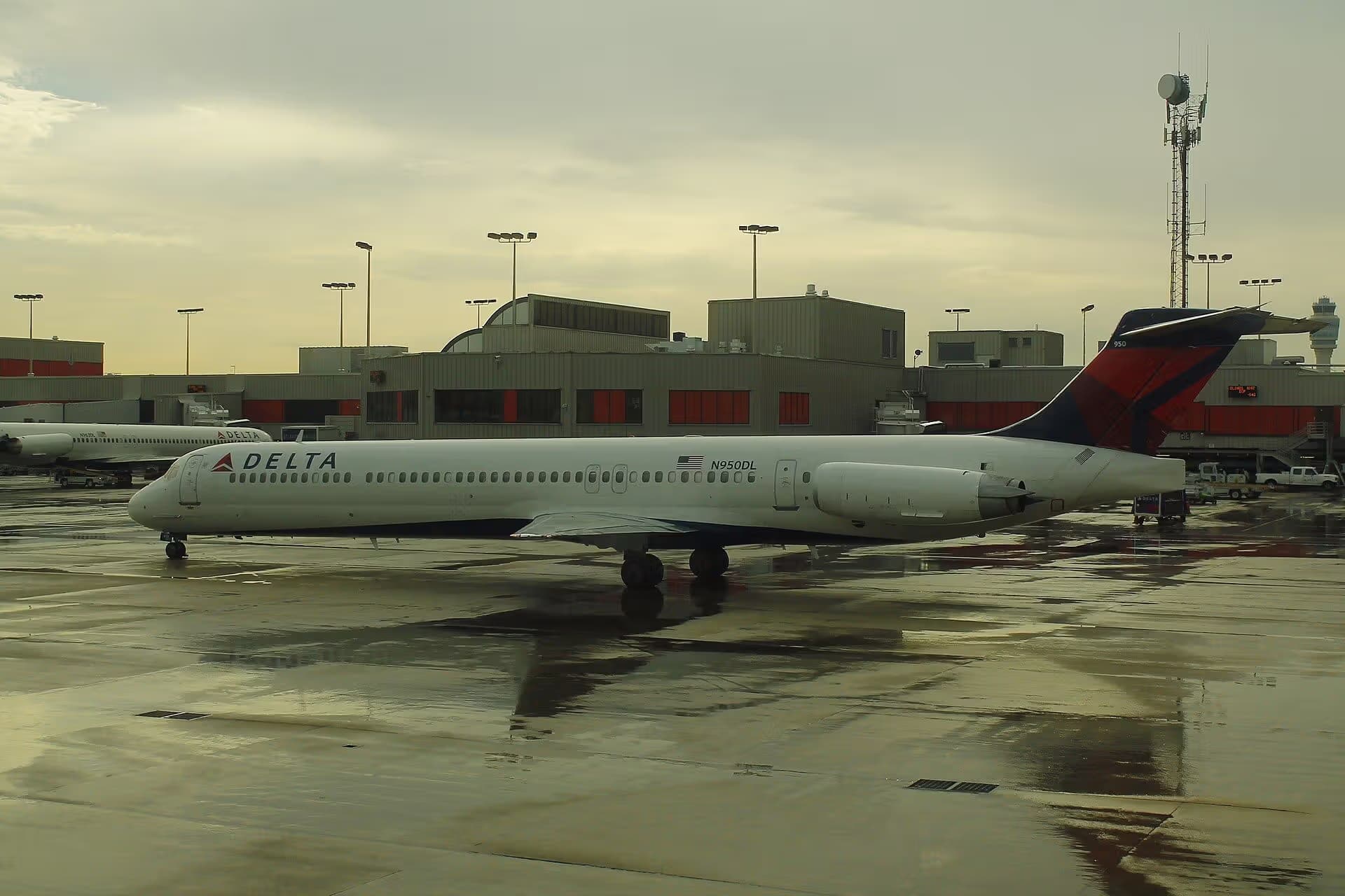 N950DL — Aircraft