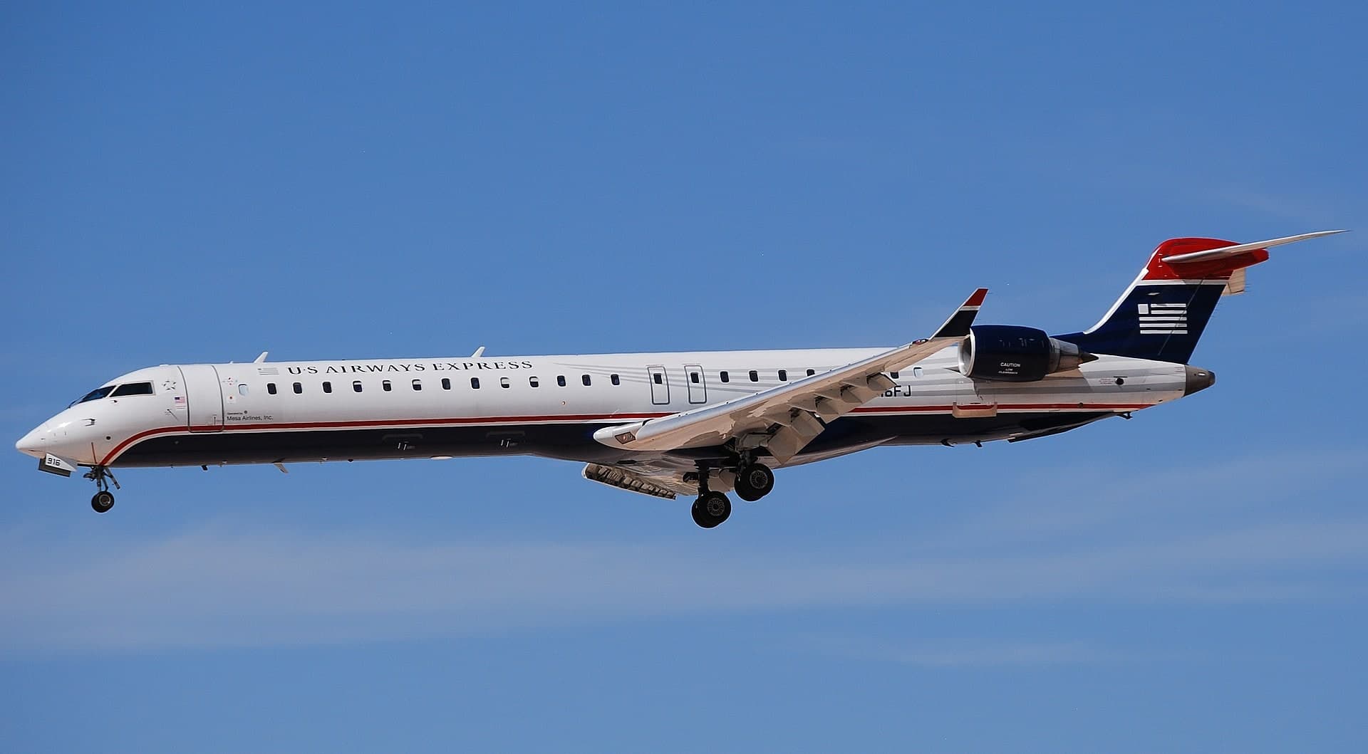 N916FJ — Bombardier