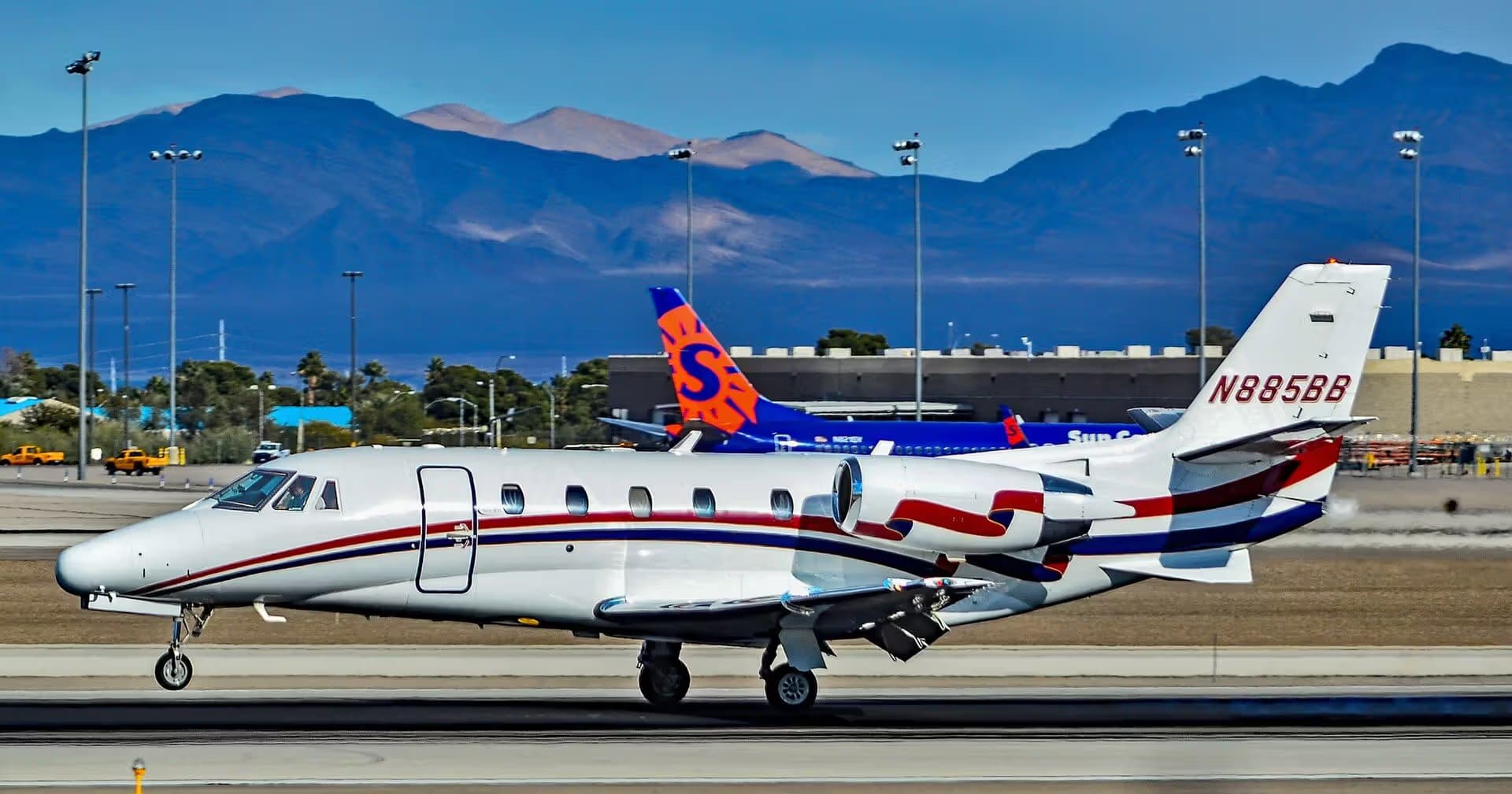 N885BB — Business jet