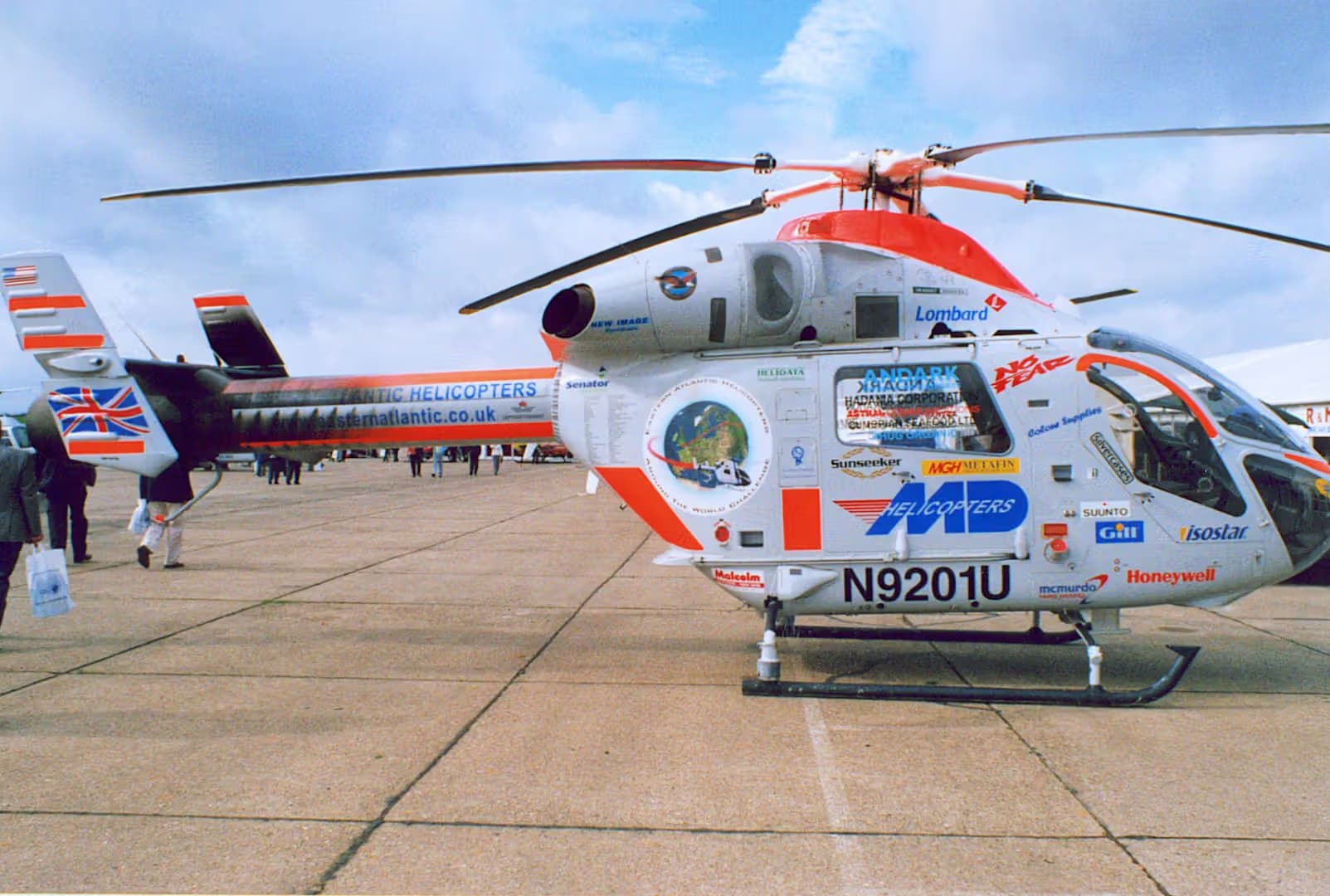 N9201U — Helicopter