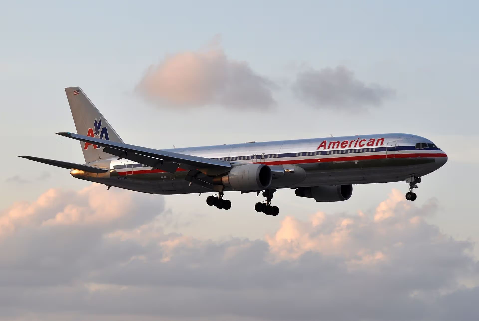 N397AN — Boeing