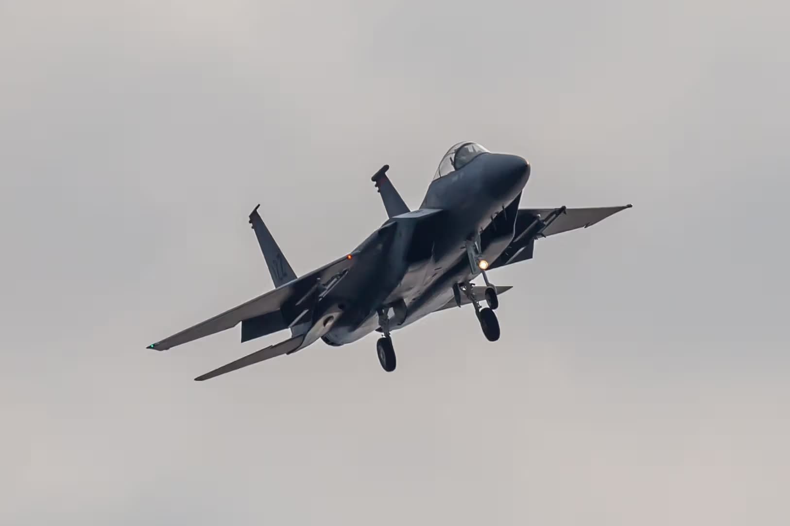 Unidentified — Aircraft