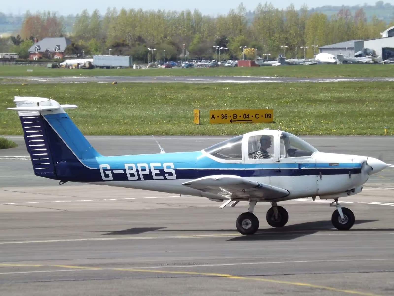 G-BPES — Piper