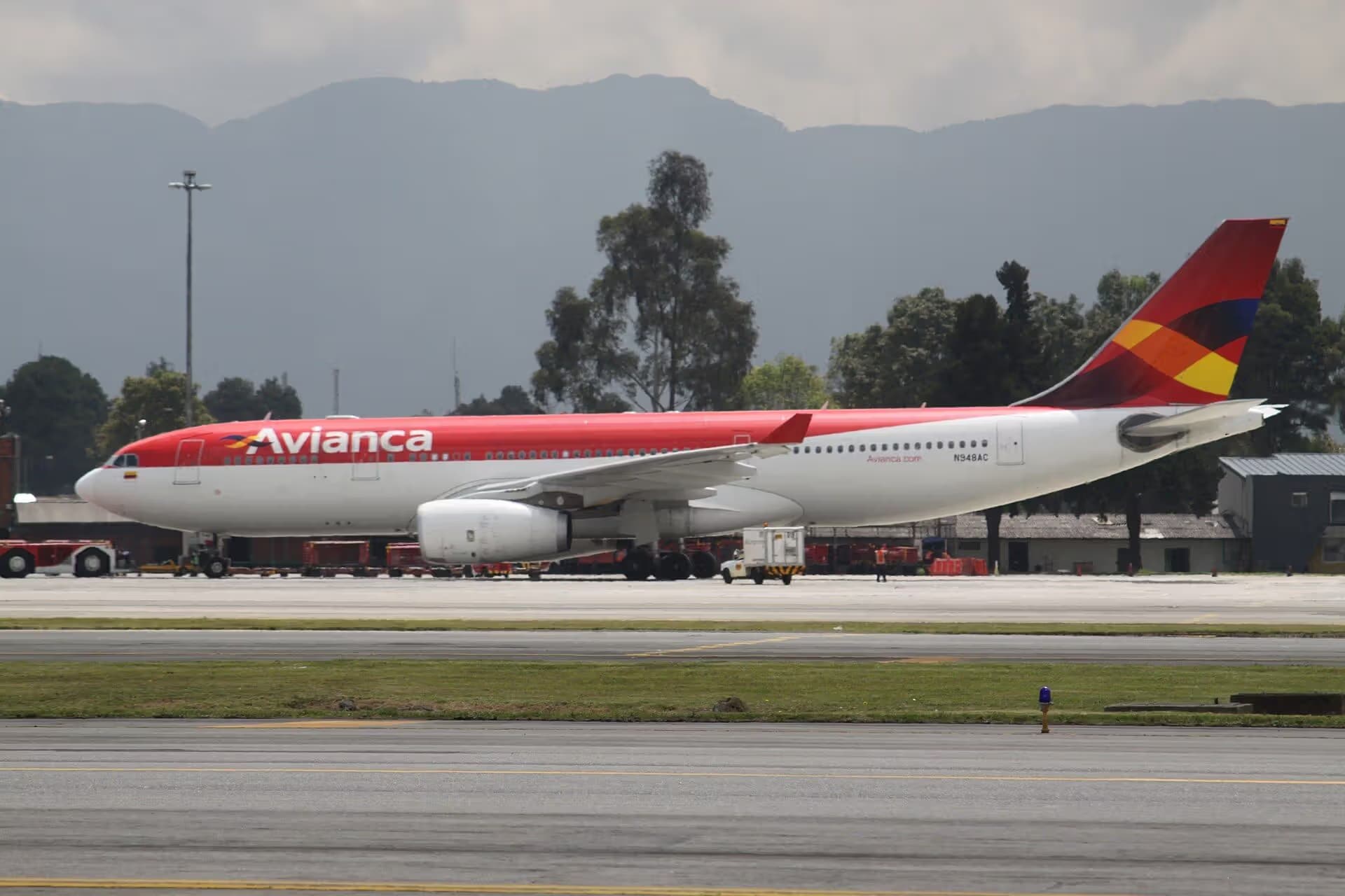 N948AC — Airbus