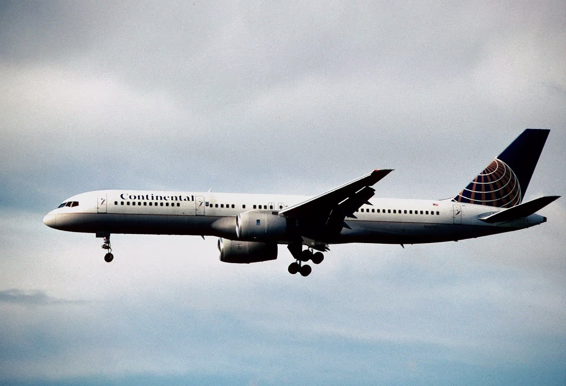 N14107 — Boeing