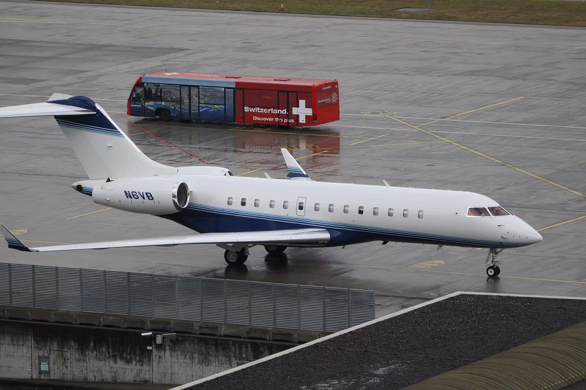 N6VB — Business jet