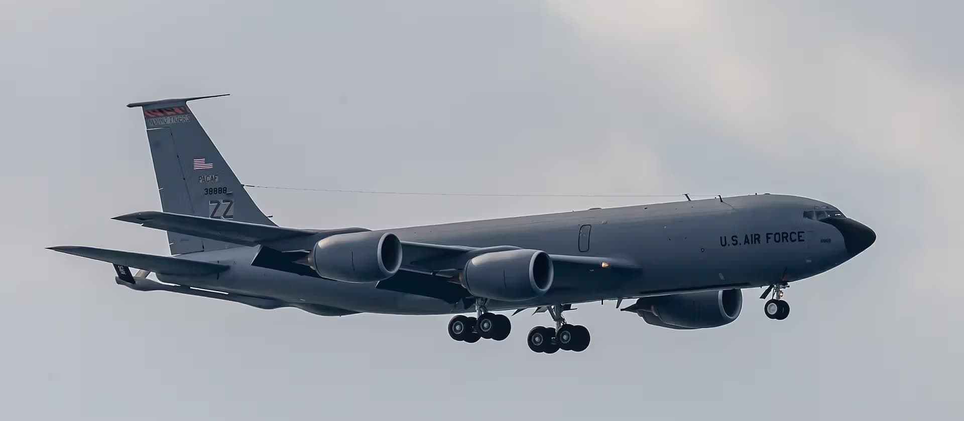 Unidentified — Aircraft