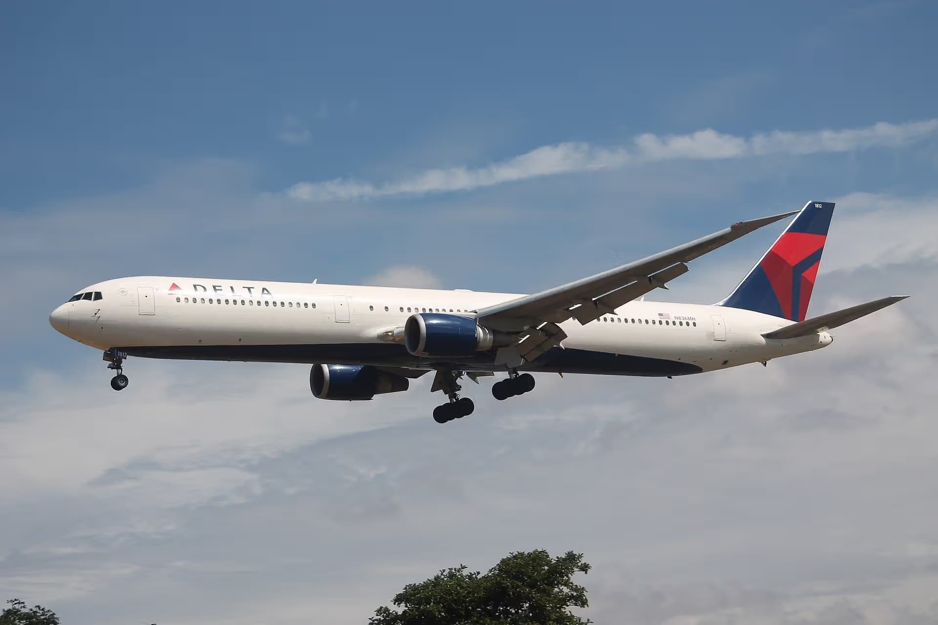 N836MH — Boeing
