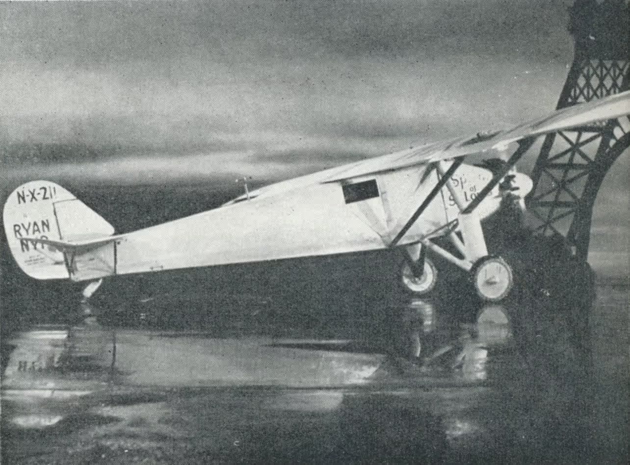 Unidentified — Single-engine aircraft