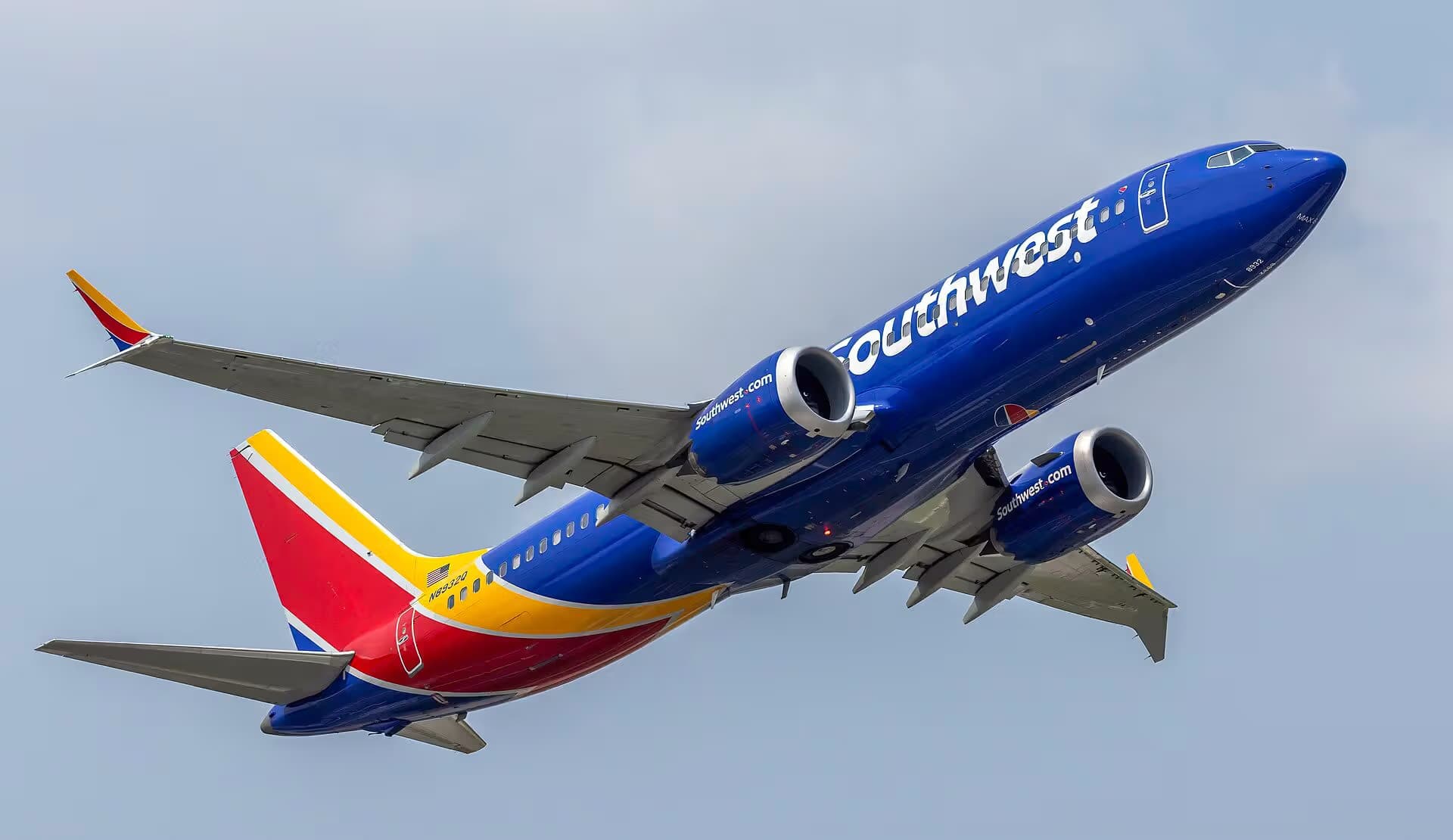 N8932Q — Boeing