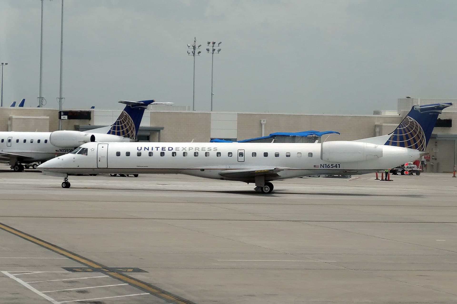 N16541 — Embraer