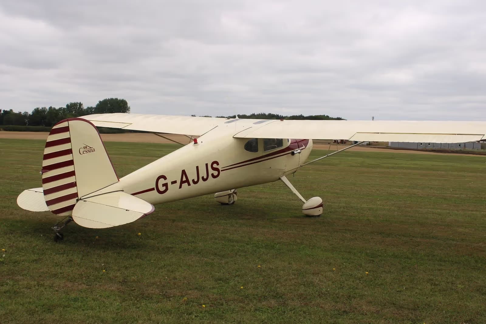 G-AJJS — Cessna