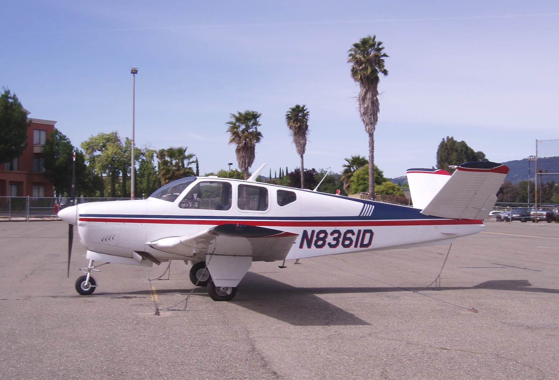 N8361D — Single-engine aircraft