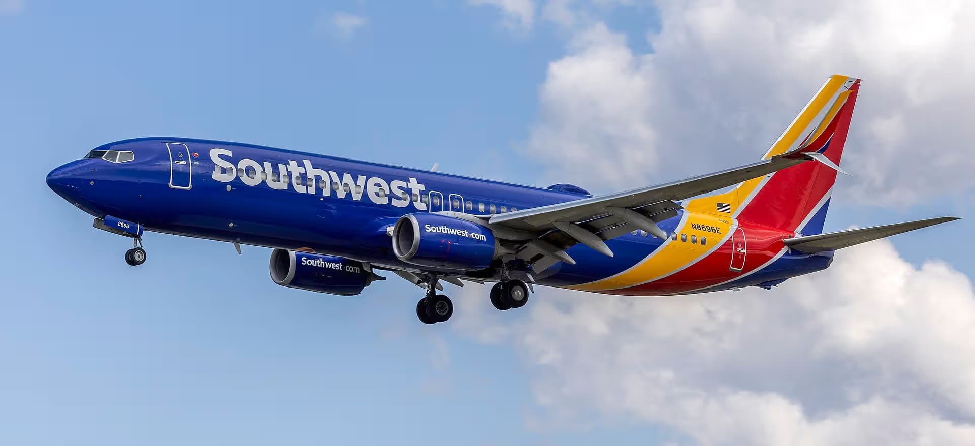 N8696E — Boeing