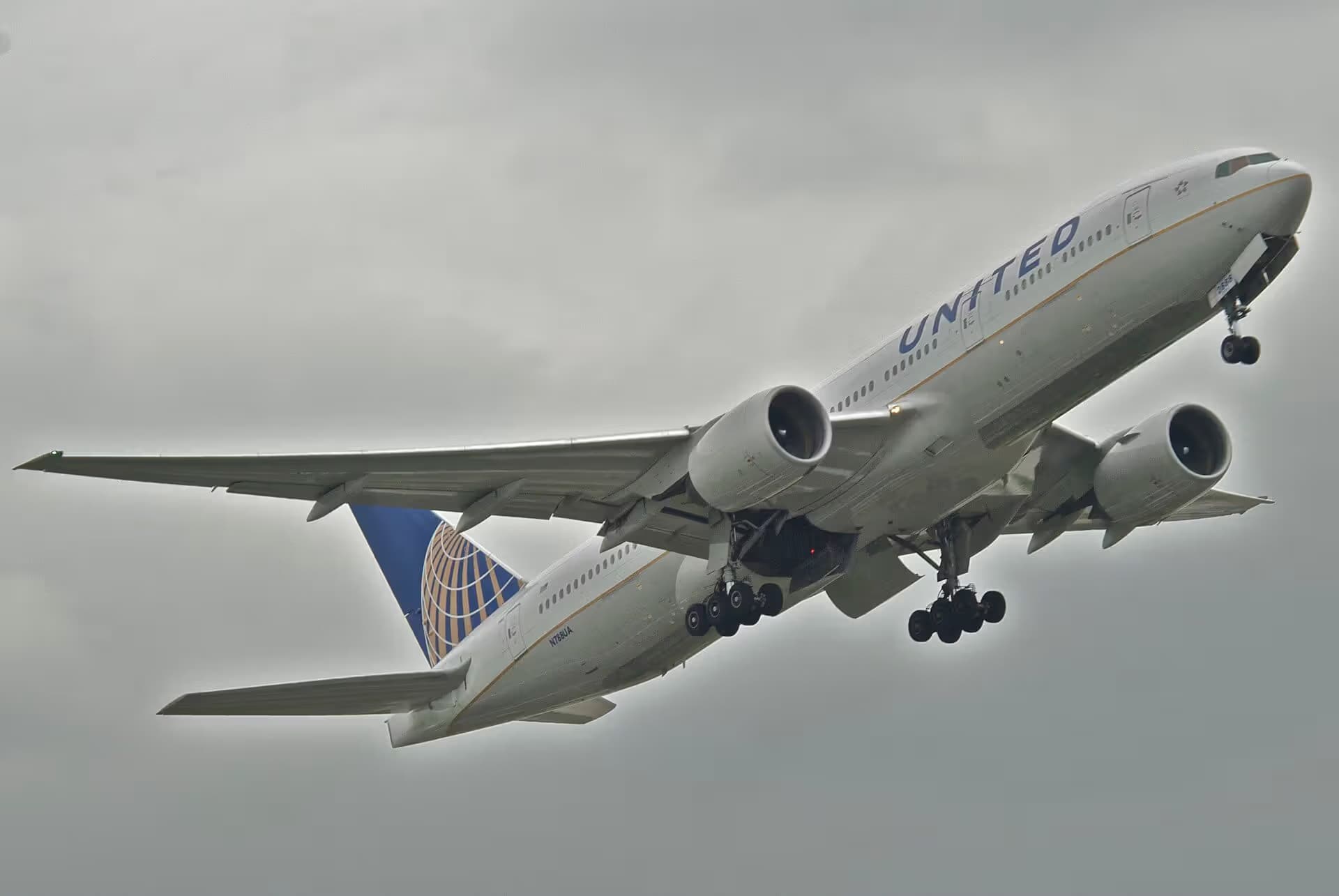 N788UA — Boeing