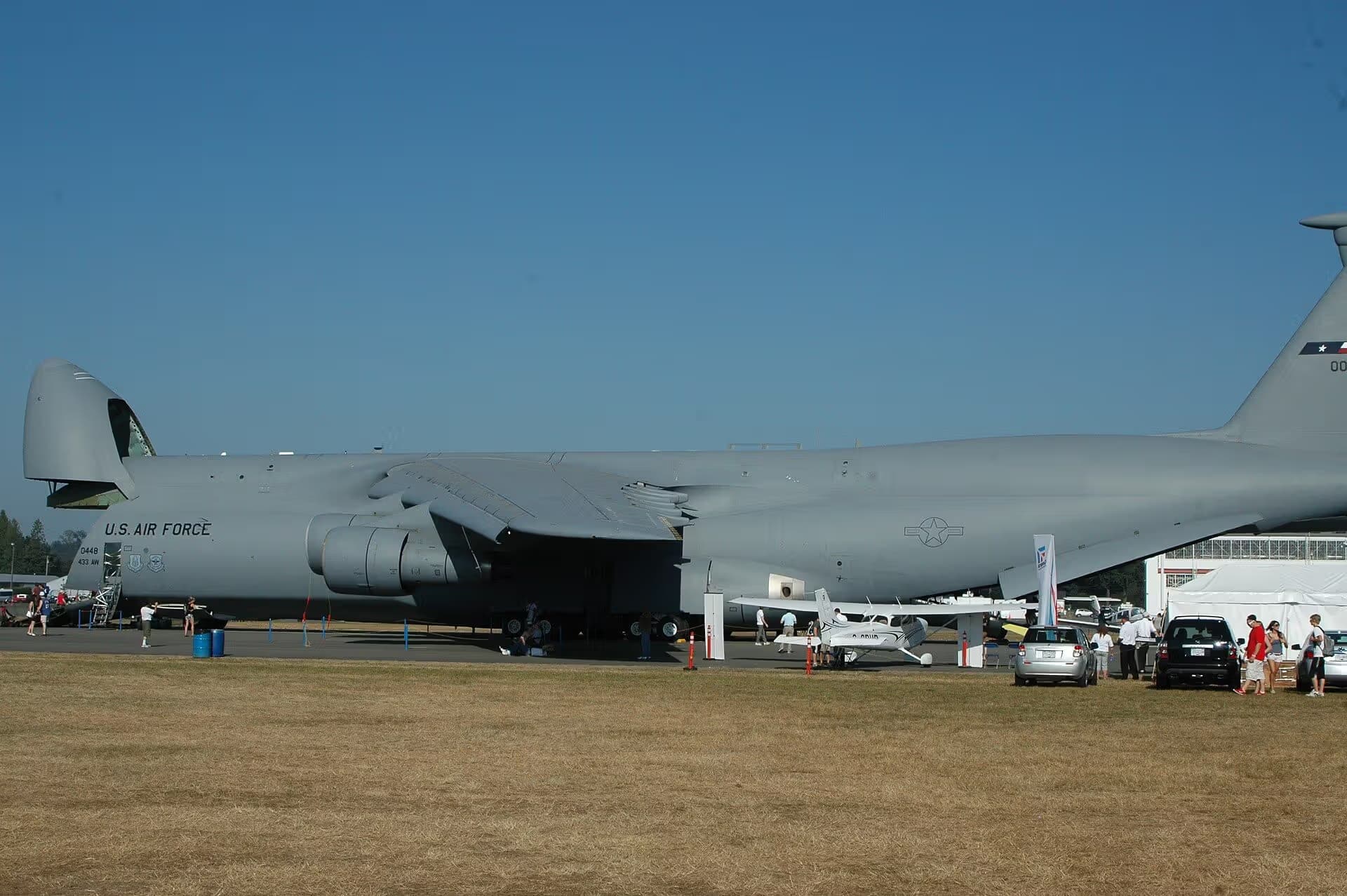Unidentified — Aircraft