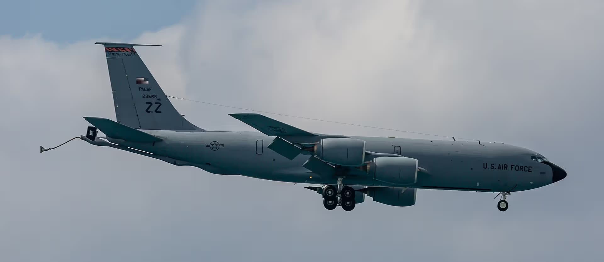 Unidentified — Boeing