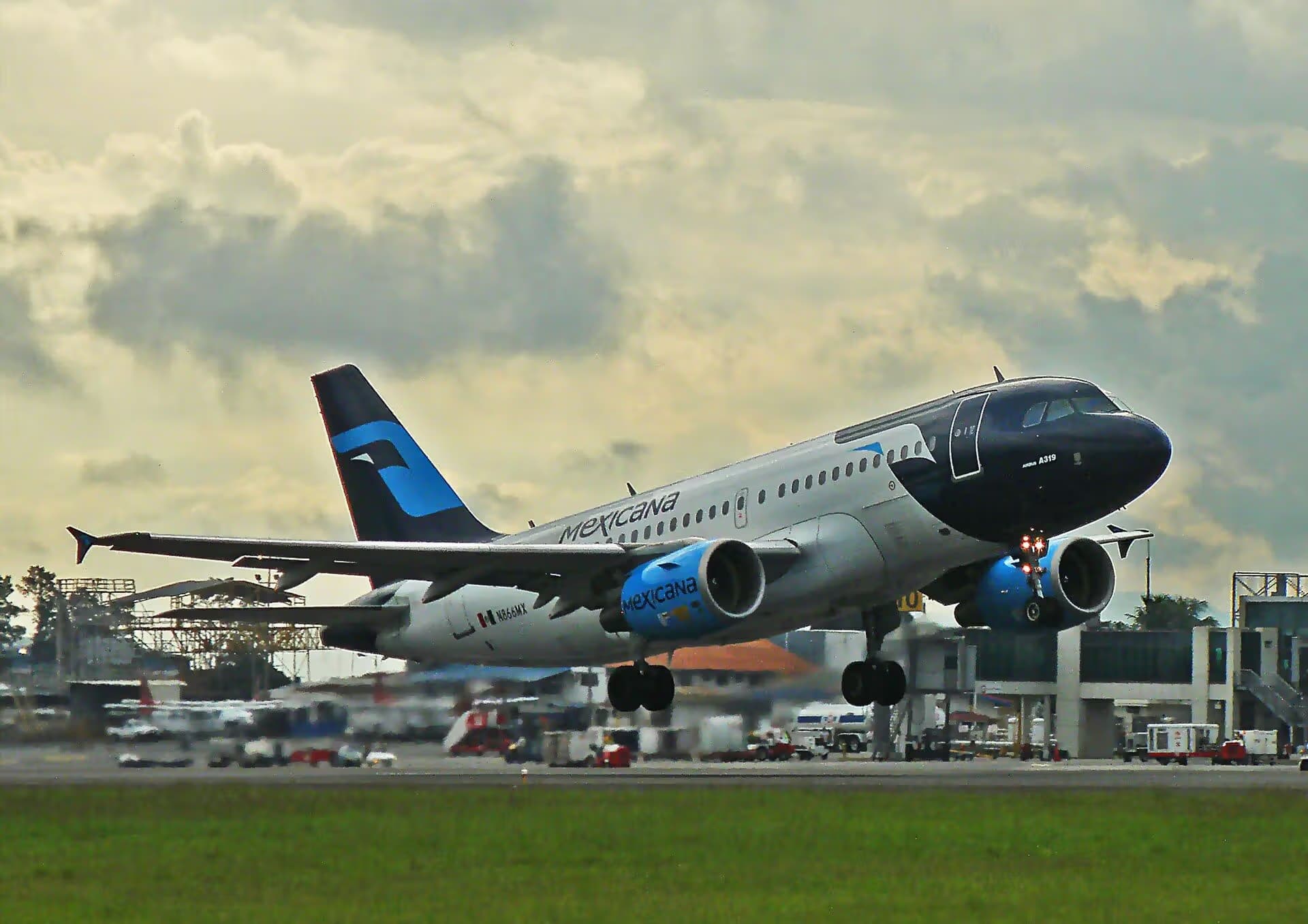 N866MX — Airbus
