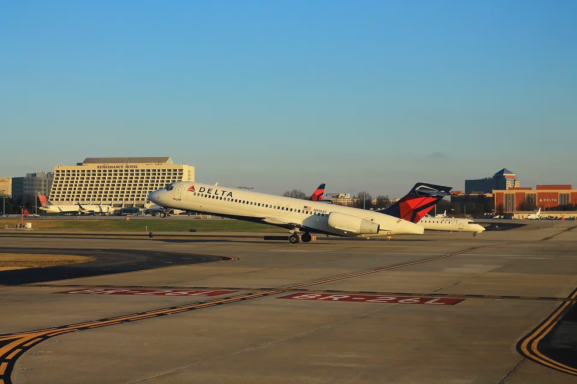 N915AT — Boeing