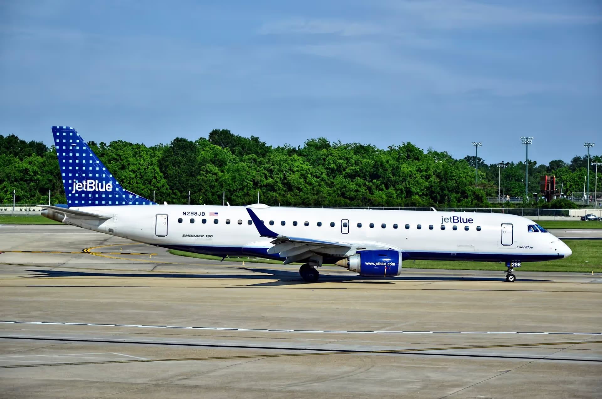 N298JB — Embraer