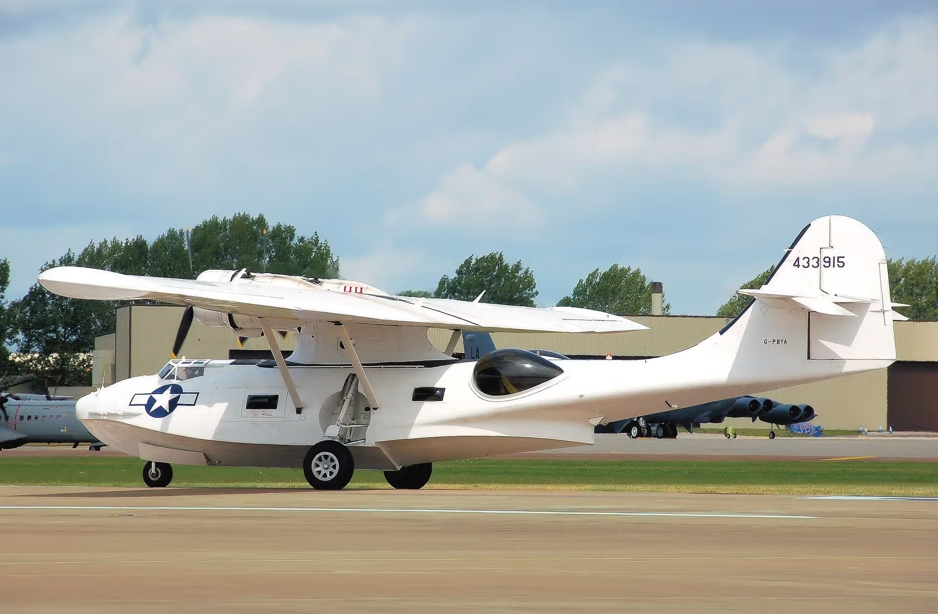 Unidentified — Warbird