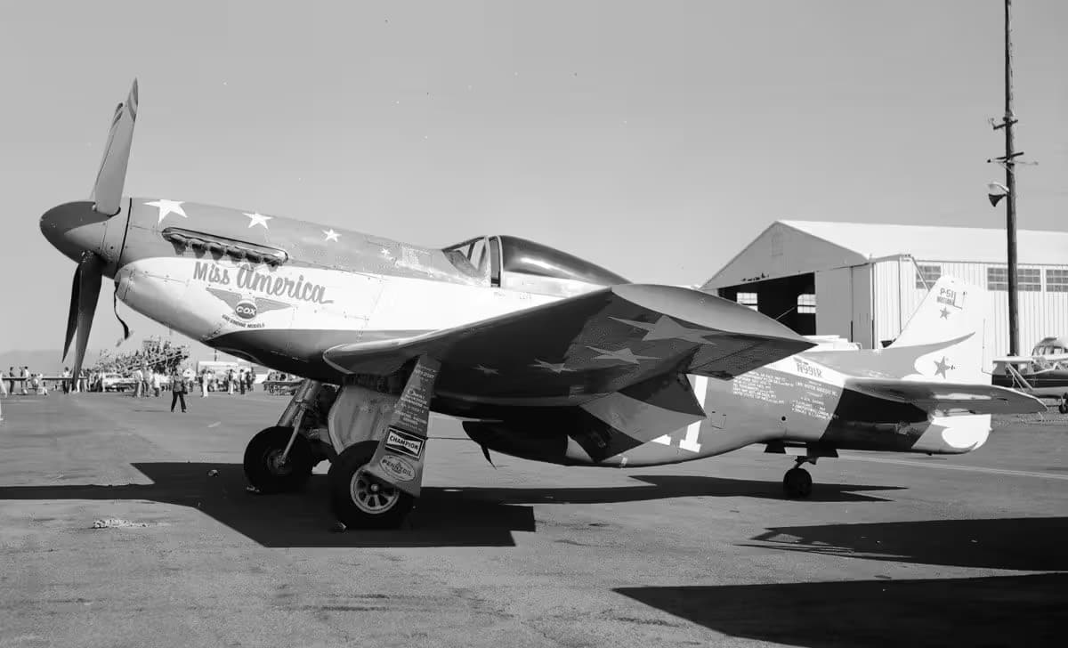 Unidentified — Warbird
