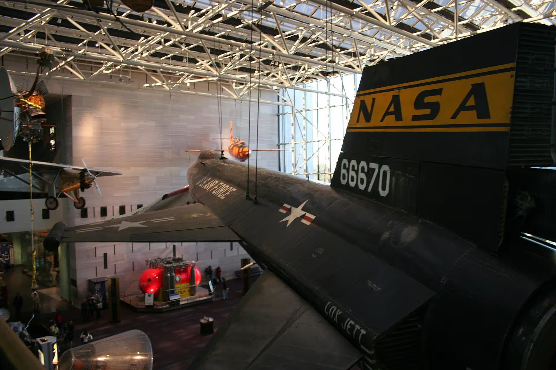 Unidentified — Lockheed