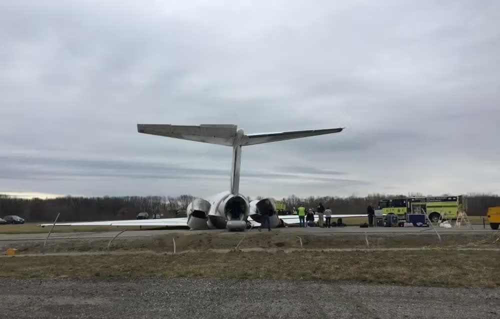 Unidentified — Aircraft