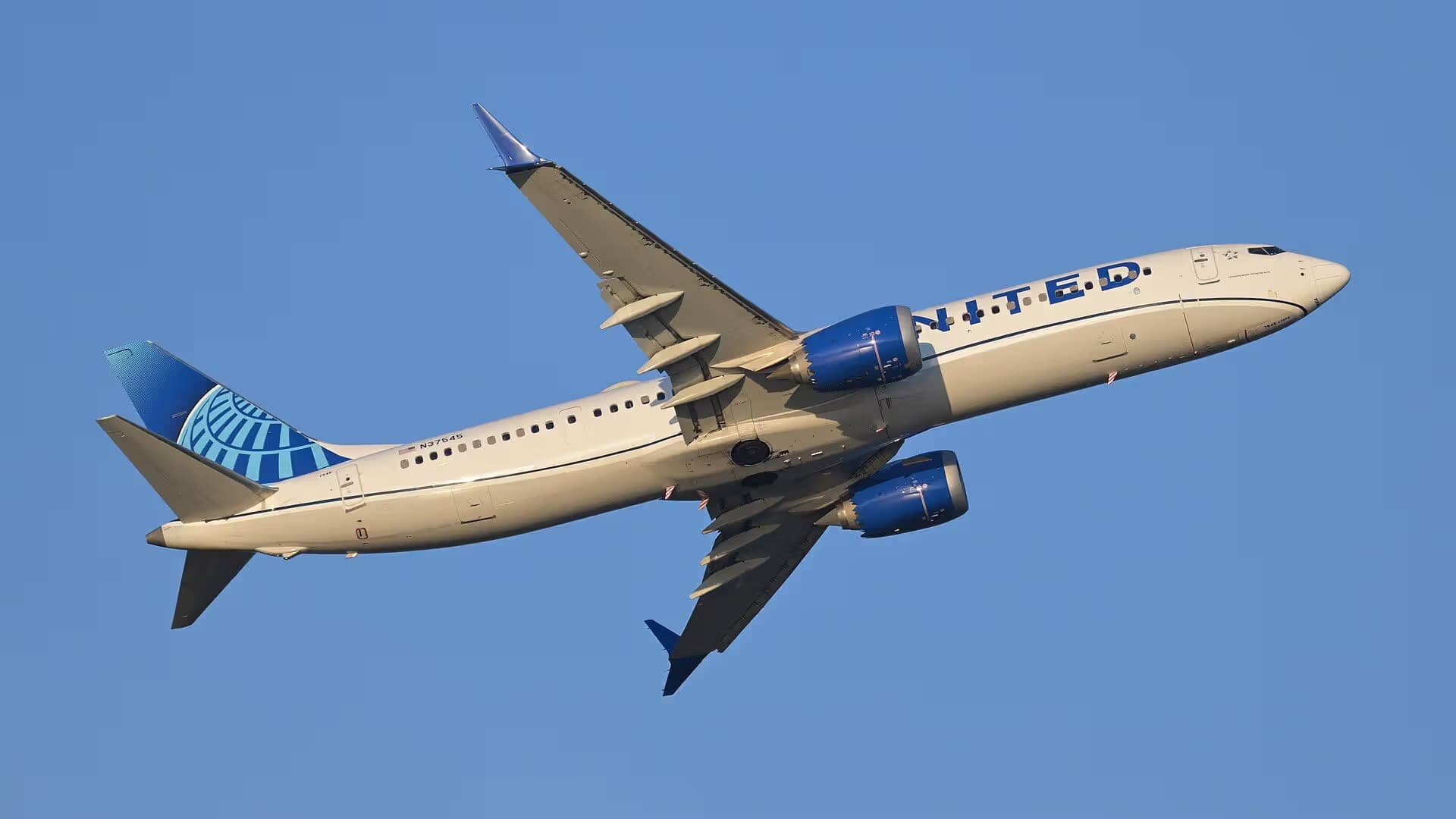 N37545 — Boeing