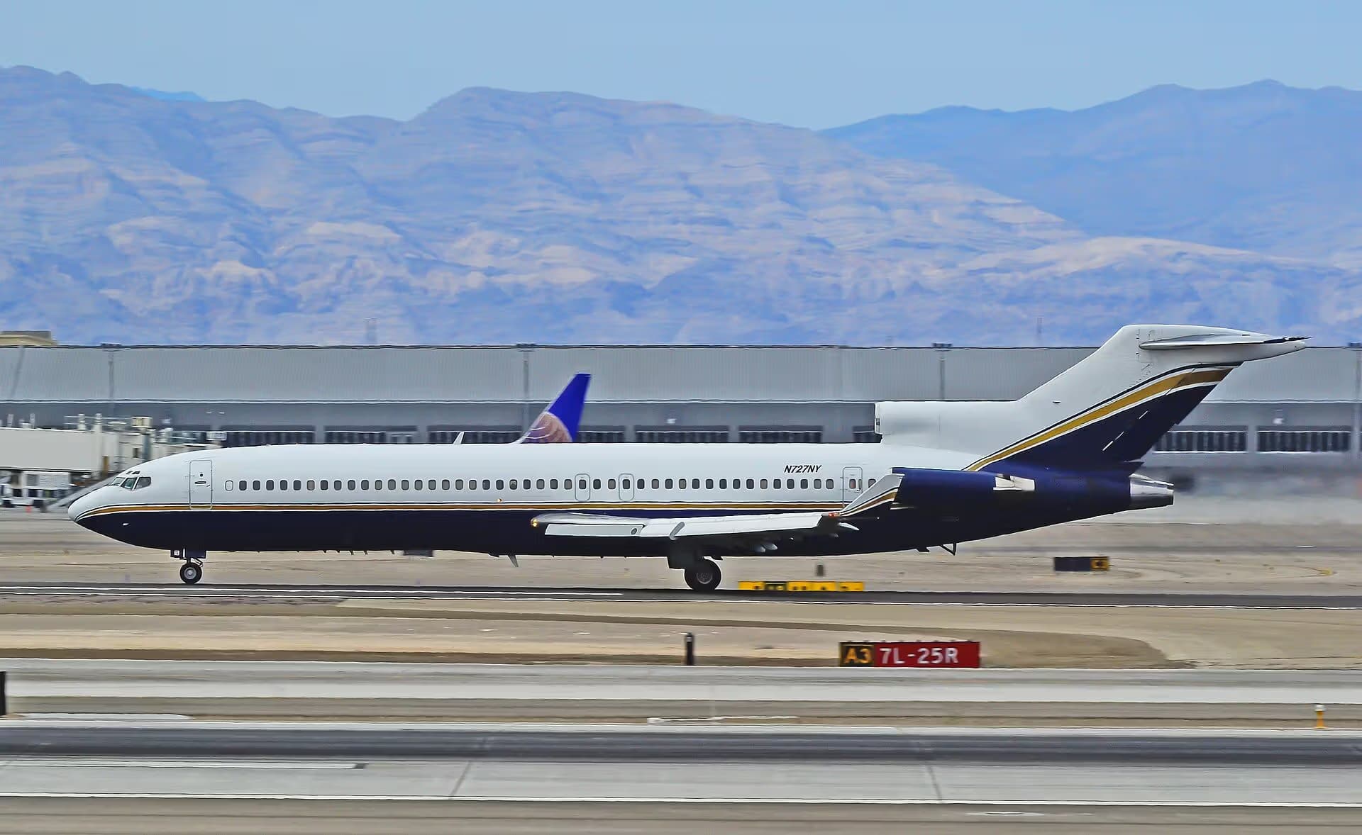 N727NY — Aircraft