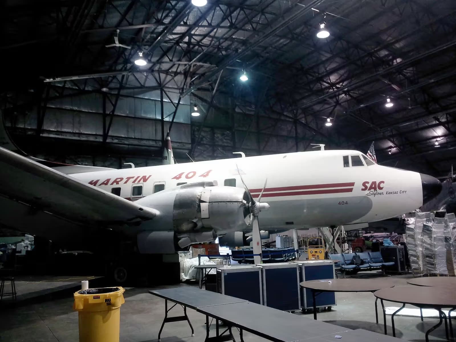 N145S — Twin-engine aircraft