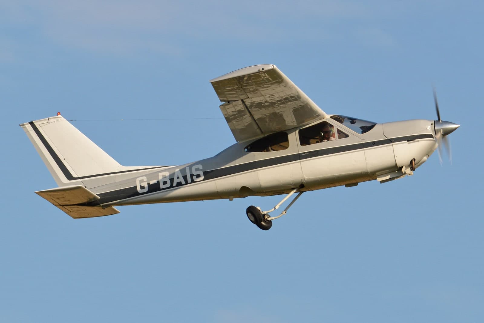 G-BAIS — Single-engine aircraft