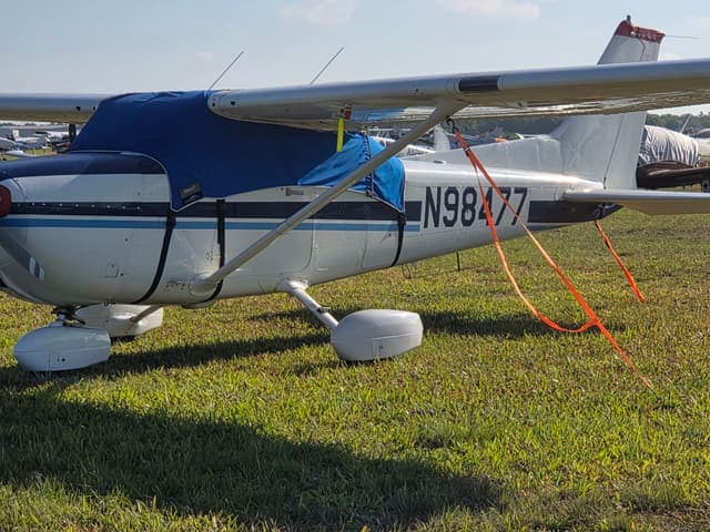 N98477 — Cessna 172P