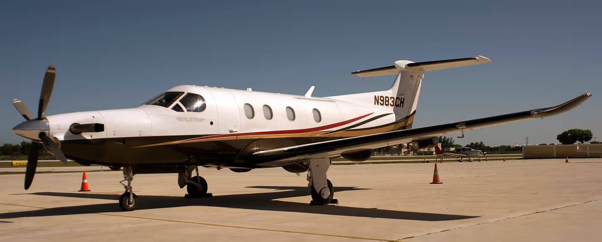 N983CH — Pilatus