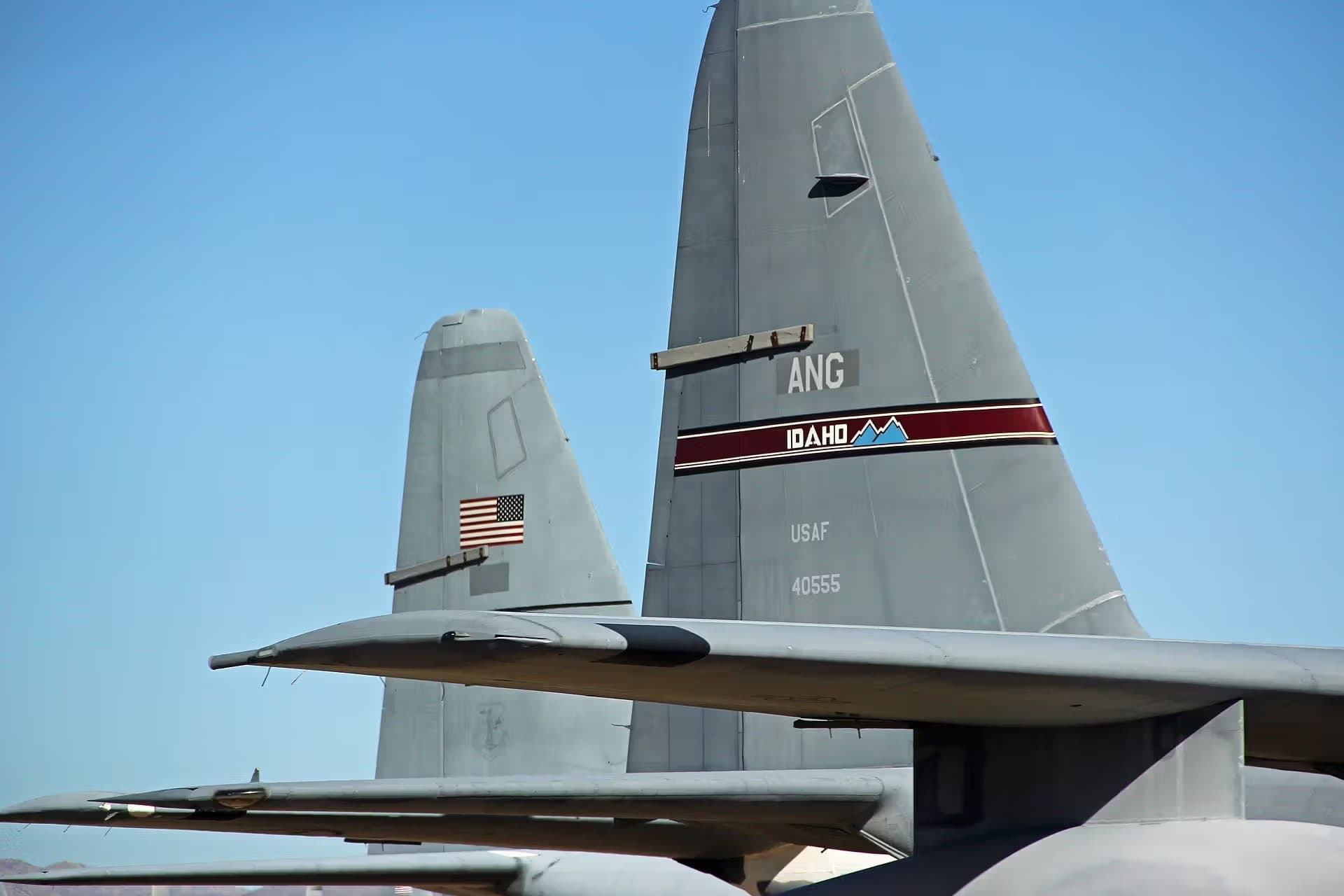 Unidentified — Lockheed
