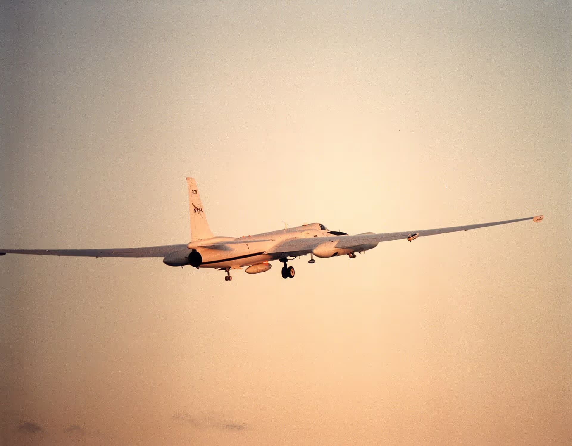 N809NA — Aircraft