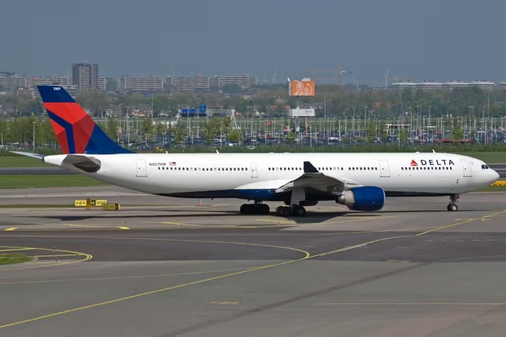 N807NW — Airbus